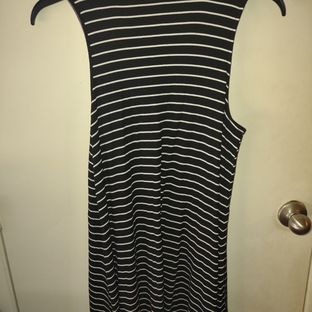 Studio 253 sleeveless Dress
